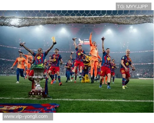 霍安加西亚社媒庆祝西超杯胜利7次扑救成关键英雄时刻